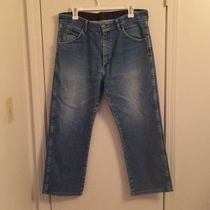 Wrangler Comfort Fit Jeans